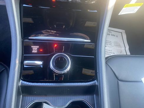 New 2025 Jeep Grand Cherokee Limited w/ Black Appearance Package image 14