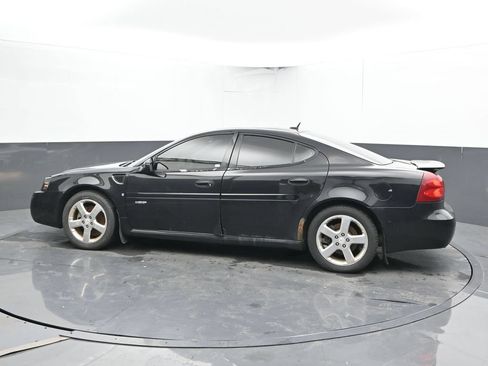 Used 2008 Pontiac Grand Prix GXP w/ Sun And Sound Package FWD image 8