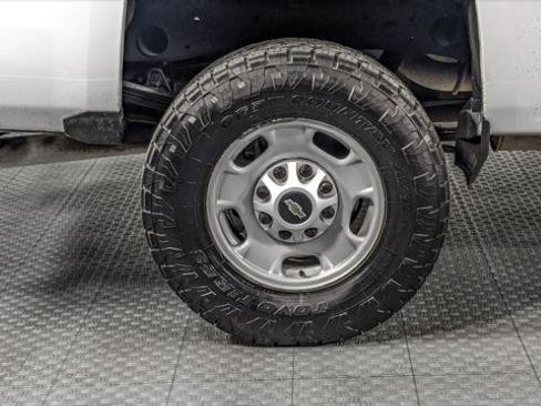 Used 2018 Chevrolet Silverado 2500 W/T w/ WT Fleet Convenience Package AWD/4WD image 31