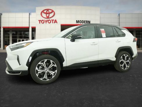 New 2025 Toyota RAV4 XSE image 8