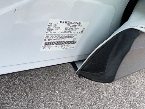 Used 2020 Ford Edge SEL image 23