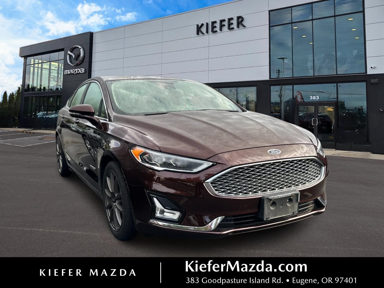 Used 2019 Ford Fusion Titanium FWD image 1