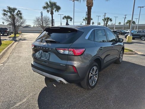 Used 2022 Ford Escape SEL image 5