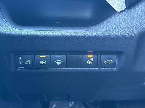 Certified 2022 Toyota RAV4 XLE image 37