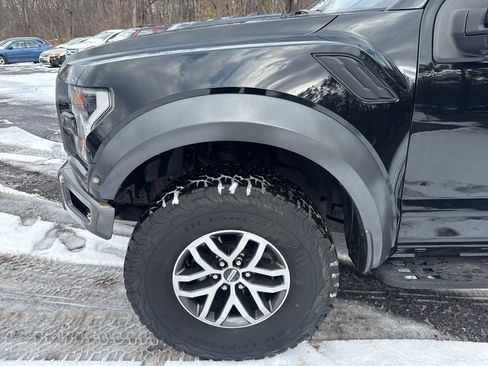 Used 2018 Ford F150 Raptor w/ Equipment Group 802A Luxury image 6