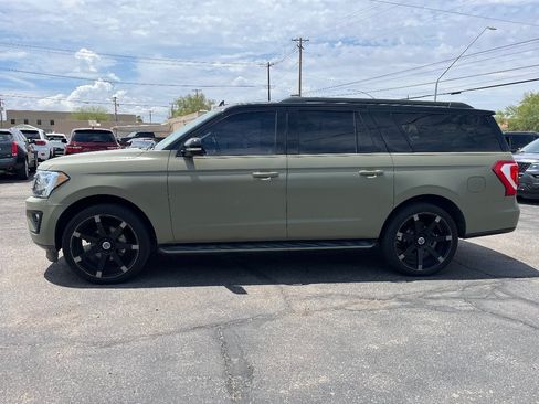 Used 2018 Ford Expedition Max XLT w/ Equipment Group 202A AWD/4WD image 6