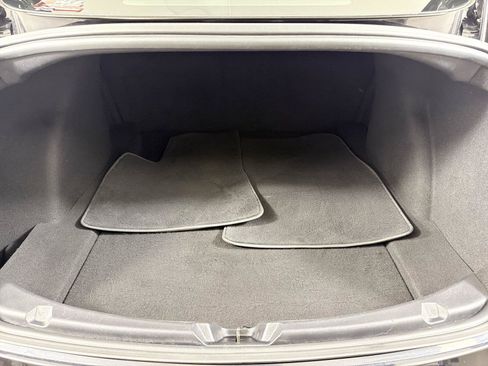 Used 2018 Tesla Model 3 Long Range RWD image 16