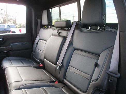 Used 2022 GMC Sierra 2500 Denali w/ Denali Ultimate Package image 21