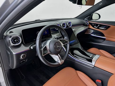 Used 2025 Mercedes-Benz C 300 Sedan image 10
