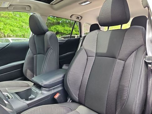 Used 2025 Subaru Outback Premium w/ Popular Package #1A AWD/4WD image 25