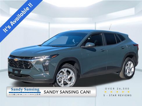 Used 2026 Chevrolet Trax LS w/ LS Convenience Package FWD image 1