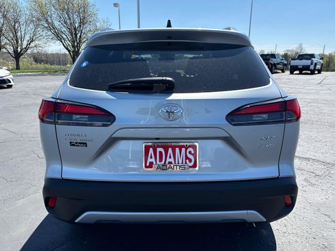 Used 2026 Toyota Corolla Cross XLE w/ Convenience Package image 6