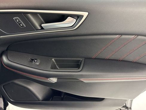 Used 2022 Ford Edge ST-Line image 37
