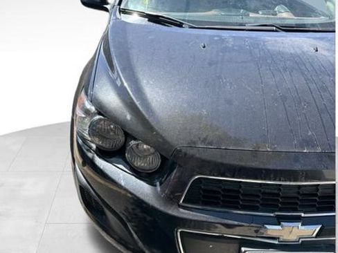 Used 2014 Chevrolet Sonic LT FWD image 10