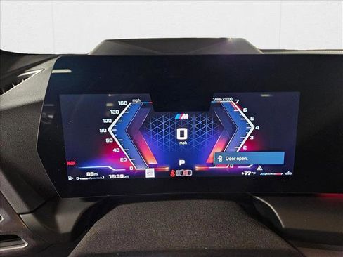 Used 2025 BMW M235i xDrive w/ Premium Package image 9