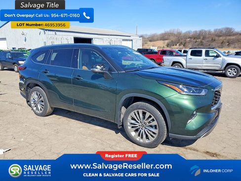 Used 2023 Toyota Highlander Platinum FWD image 5