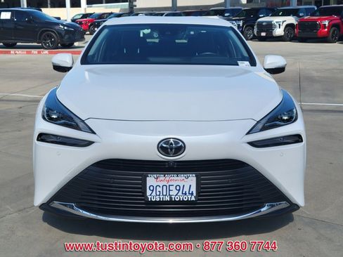 Certified 2023 Toyota Mirai XLE w/ Advanced Technology Package image 8