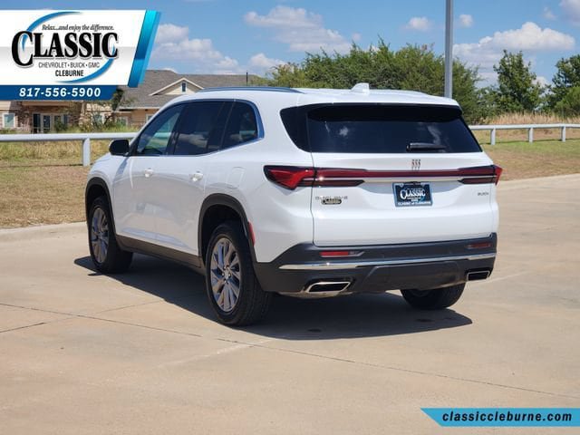 Used 2026 Buick Enclave Preferred FWD image 8