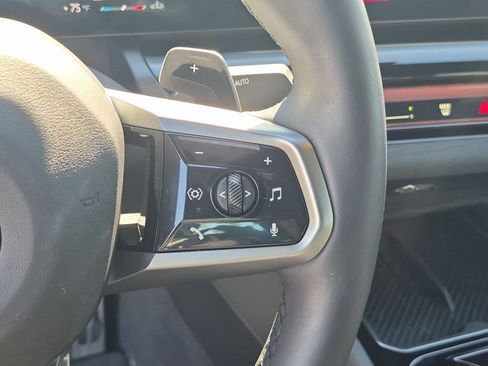 Used 2026 BMW 530i w/ M Sport Package RWD image 19