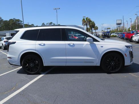 Certified 2024 Cadillac XT6 Sport w/ LPO, Onyx Lite Package AWD/4WD image 2