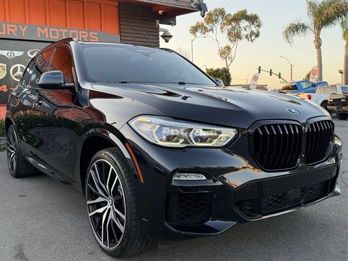 Used 2020 BMW X5 M50i w/ Executive Package AWD/4WD image 18