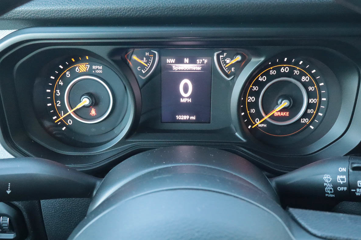 Used 2025 Jeep Wrangler Sport AWD/4WD image 27