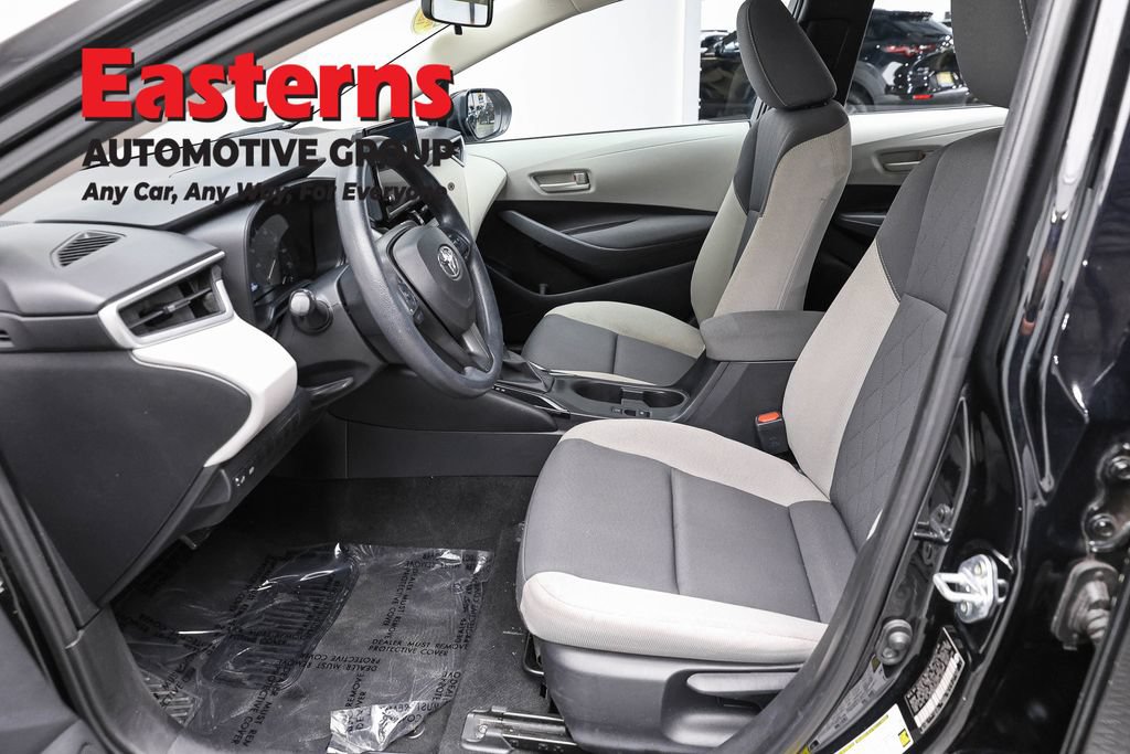 Used 2024 Toyota Corolla LE FWD image 15