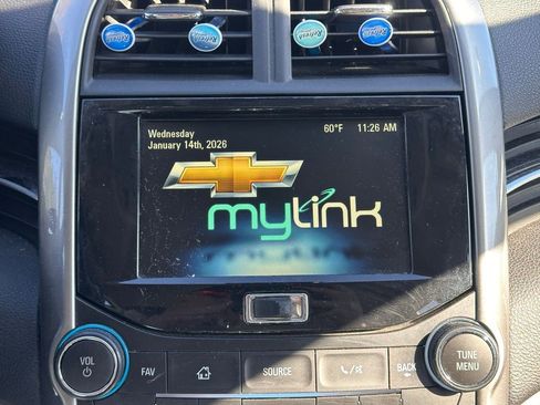 Used 2015 Chevrolet Malibu LT image 29