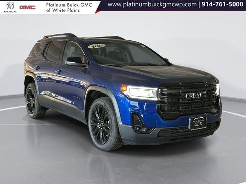 Used 2023 GMC Acadia SLT w/ Elevation Edition image 1