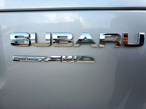 Used 2014 Subaru Forester 2.5i AWD/4WD image 33