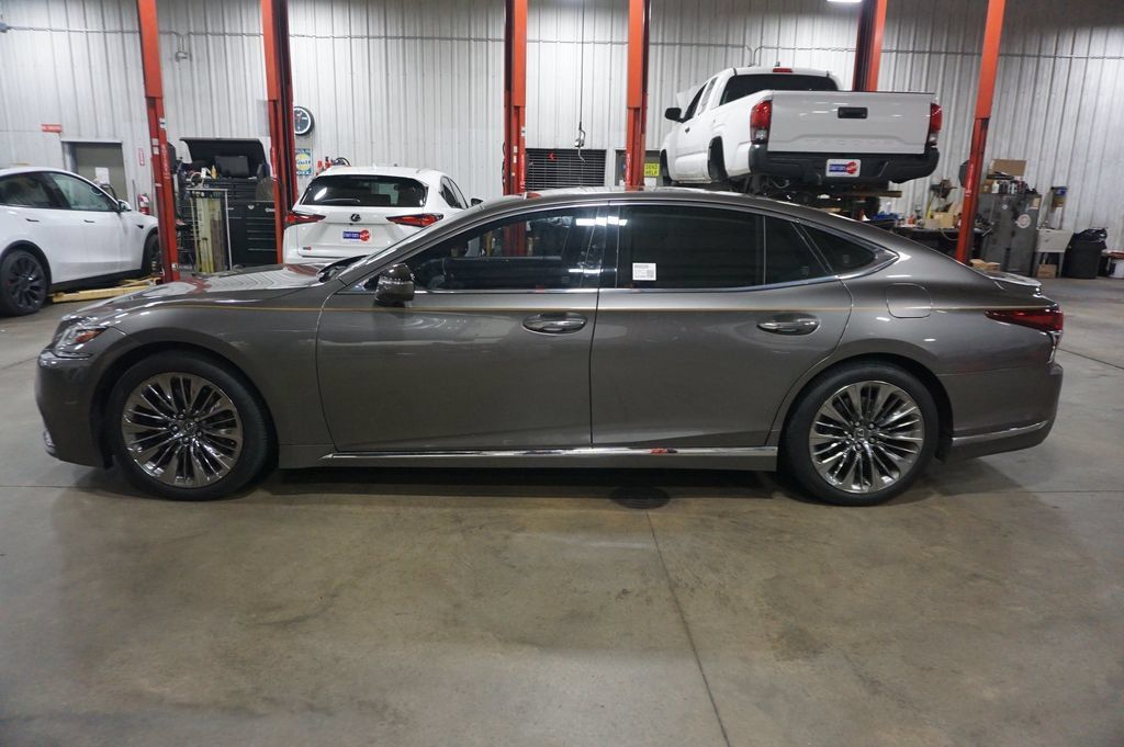 Used 2018 Lexus LS 500 AWD w/ Luxury Package image 20