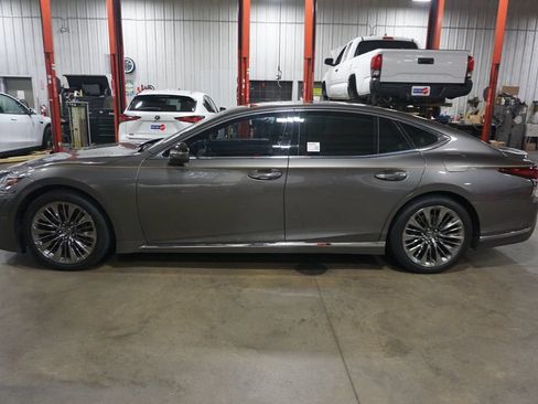 Used 2018 Lexus LS 500 AWD w/ Luxury Package image 20