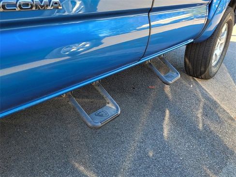 Used 2008 Toyota Tacoma PreRunner image 9