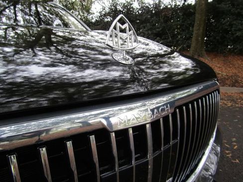 Used 2022 Mercedes-Benz Maybach GLS 600 4MATIC image 13