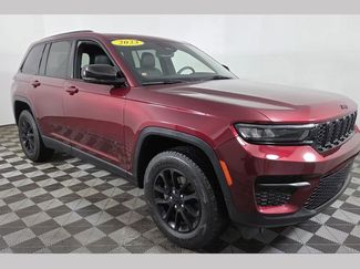 Used 2023 Jeep Grand Cherokee Altitude 360° Tour