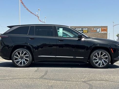 New 2025 Jeep Wagoneer S Limited AWD/4WD image 8