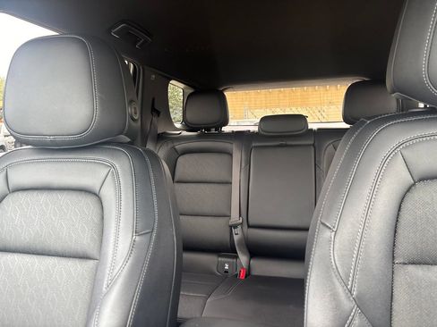 Used 2025 Chevrolet Equinox LT w/ Convenience Package II AWD/4WD image 19