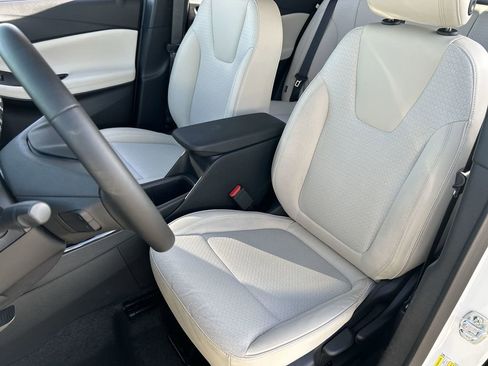 Used 2026 Buick Encore GX Preferred FWD image 19