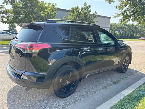 Used 2018 Toyota RAV4 Adventure AWD/4WD image 5