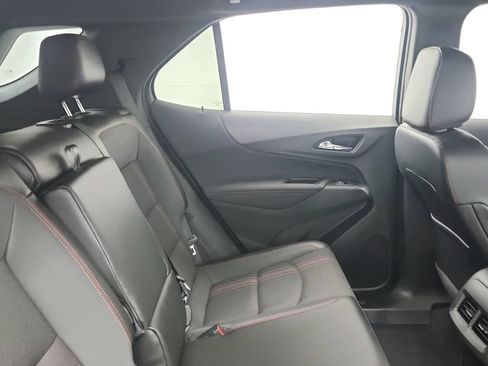 Used 2024 Chevrolet Equinox RS FWD image 27