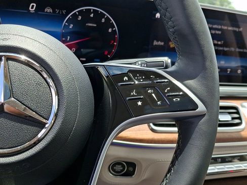 Certified 2026 Mercedes-Benz GLE 350 4MATIC image 23