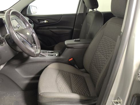Used 2020 Chevrolet Equinox LT FWD image 17