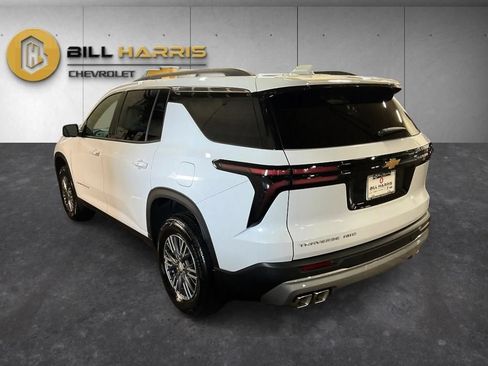 Used 2026 Chevrolet Traverse LT w/ LPO, Floor Liner Package AWD/4WD image 12