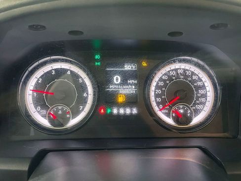 Used 2019 RAM 1500 Express AWD/4WD image 27