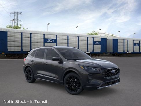 New 2026 Ford Escape ST-Line Elite w/ Premium Technology Package AWD/4WD image 7