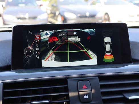 Used 2016 BMW 340i xDrive Sedan image 29