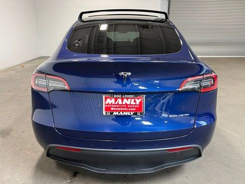 Used 2021 Tesla Model Y Long Range AWD/4WD image 4