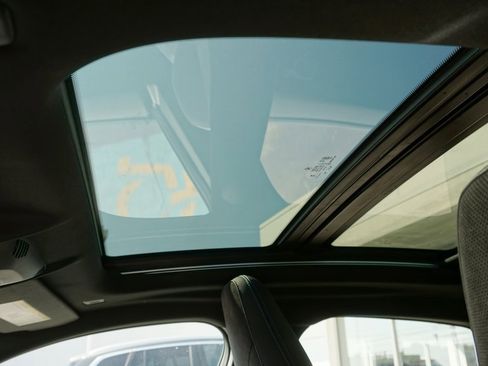 New 2026 BMW M235i xDrive w/ Technology Package image 16