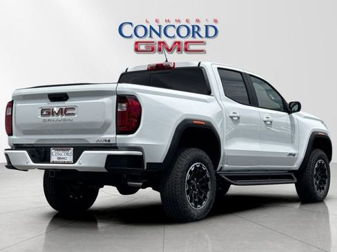 Used 2026 GMC Canyon AT4 w/ LPO, Off Road Lift Package AWD/4WD image 4