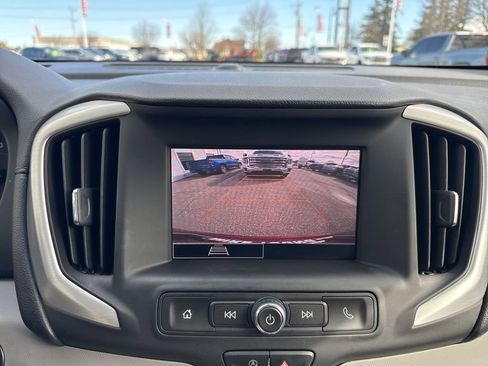 Certified 2022 GMC Terrain SLE w/ Driver Convenience Package image 27
